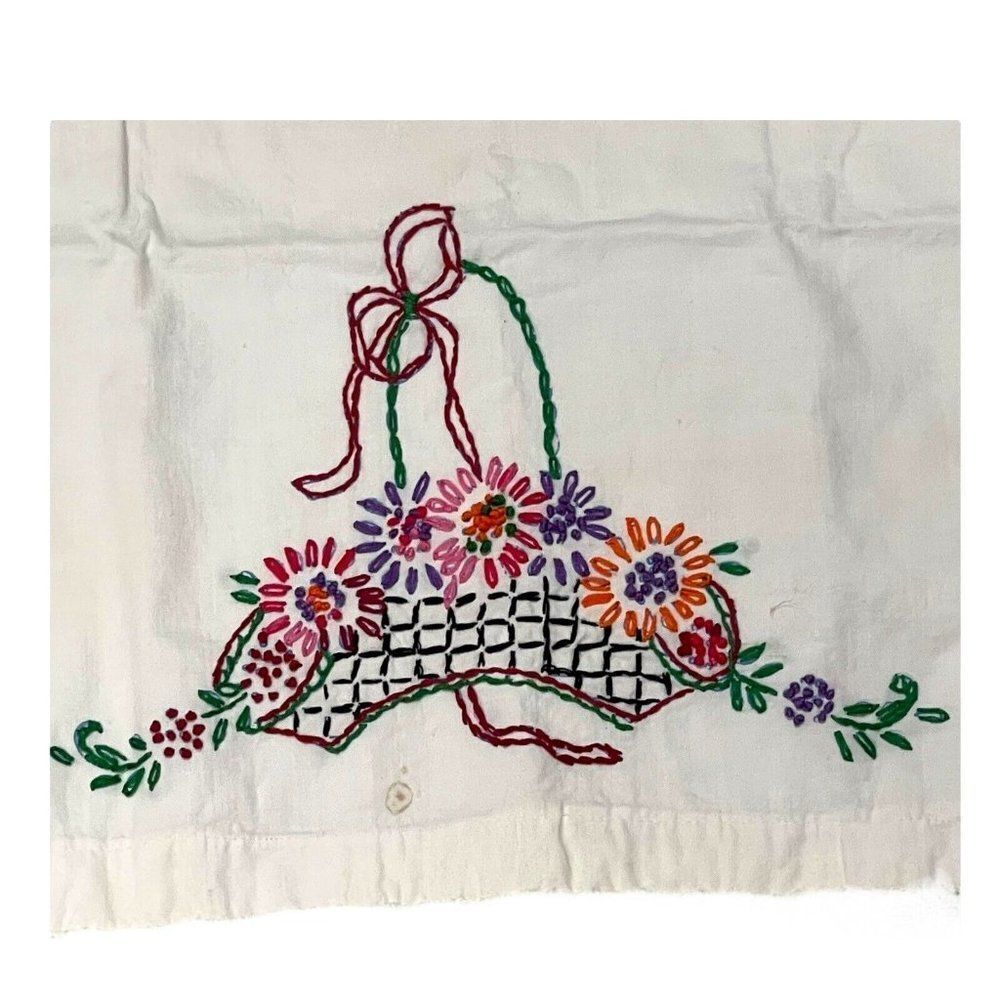 Lot 2 Floral Basket Embroidered Pair Of Pillowcases Flowers Cottagecore READ